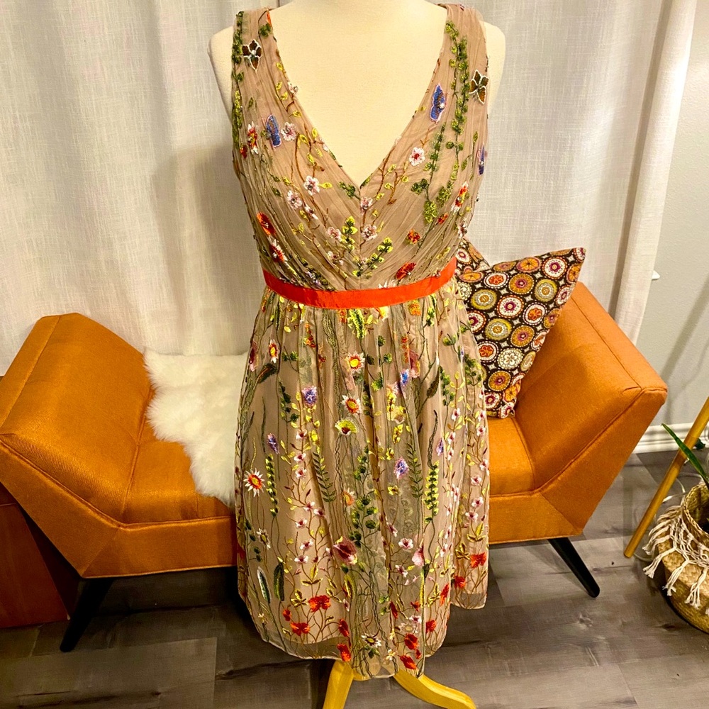 ADRIANNA PAPELL Floral Embroidered Fit&Flare Dress